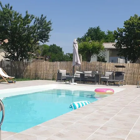 בית אירוח Maison De Charme Avec Parentale Et Grande Piscine Exterieure Anglade